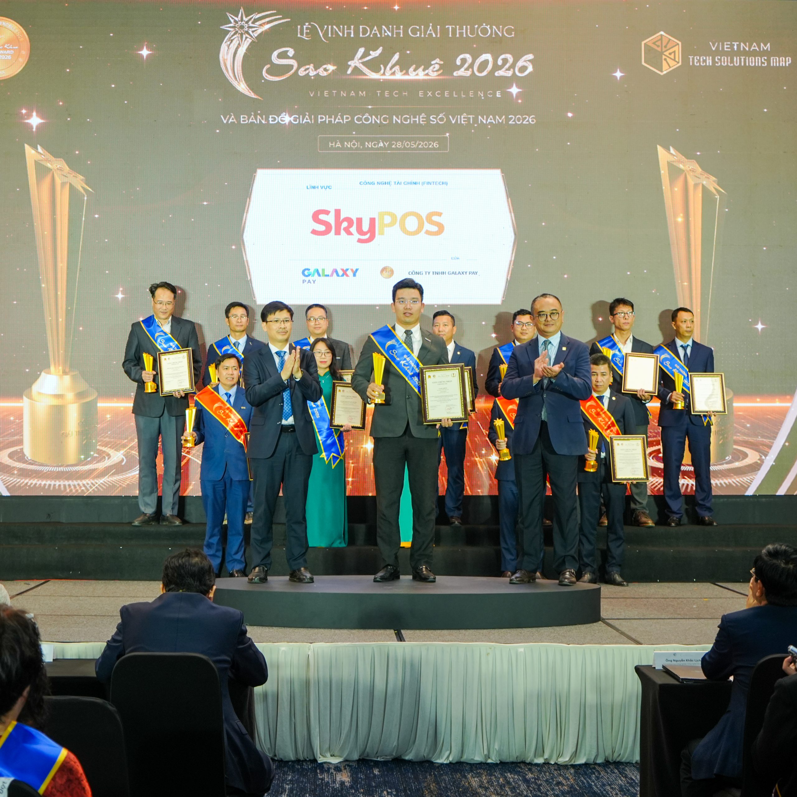 award-capture